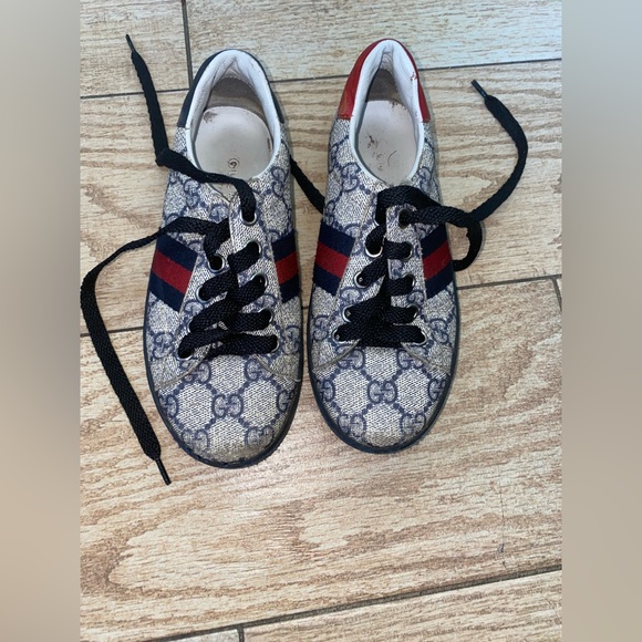 Gucci sneakers - Picture 2 of 4